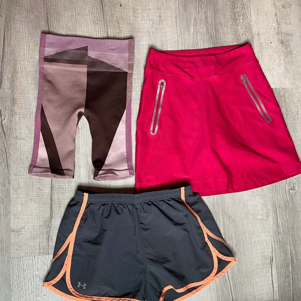 Women xs shorts/skort nike and under armor bundle
